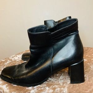 ECCO Block Heel Ankle Bootie Black Leather Boots